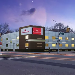 Ramada By Wyndham Bronx *** New York