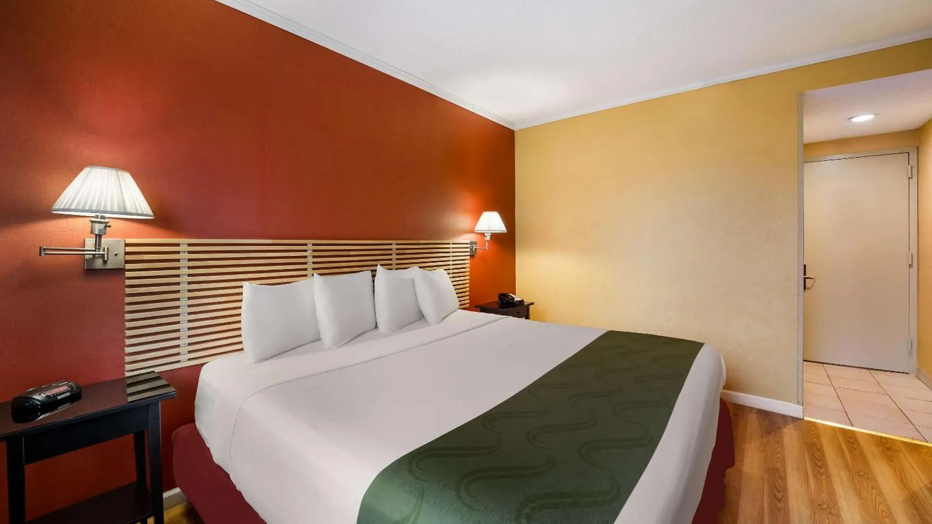 Quality Inn Jfk Airport Rockaway Blvd New York 2*,
