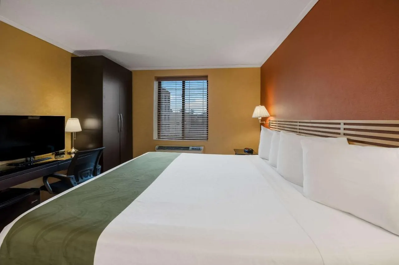 ** Hotel Quality Inn Jfk Airport Rockaway Blvd New York Stati Uniti