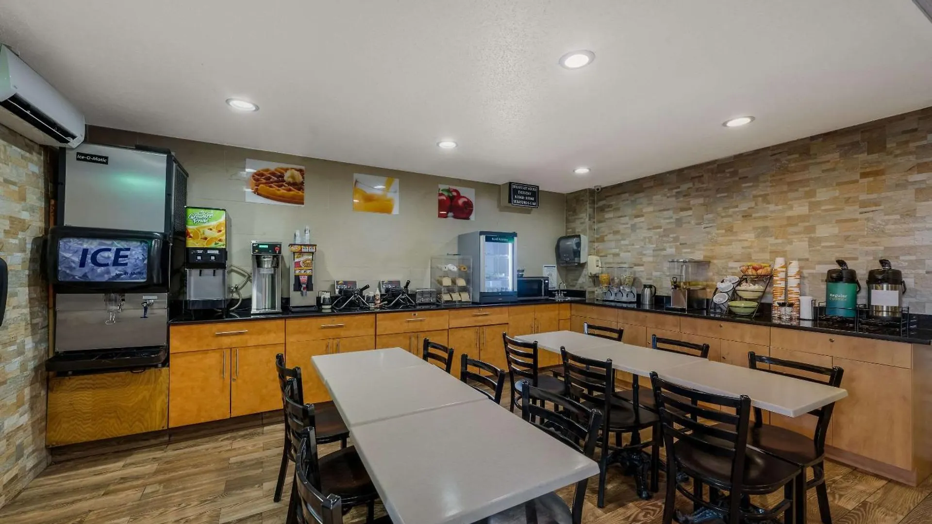 Hotel Quality Inn Jfk Airport Rockaway Blvd New York