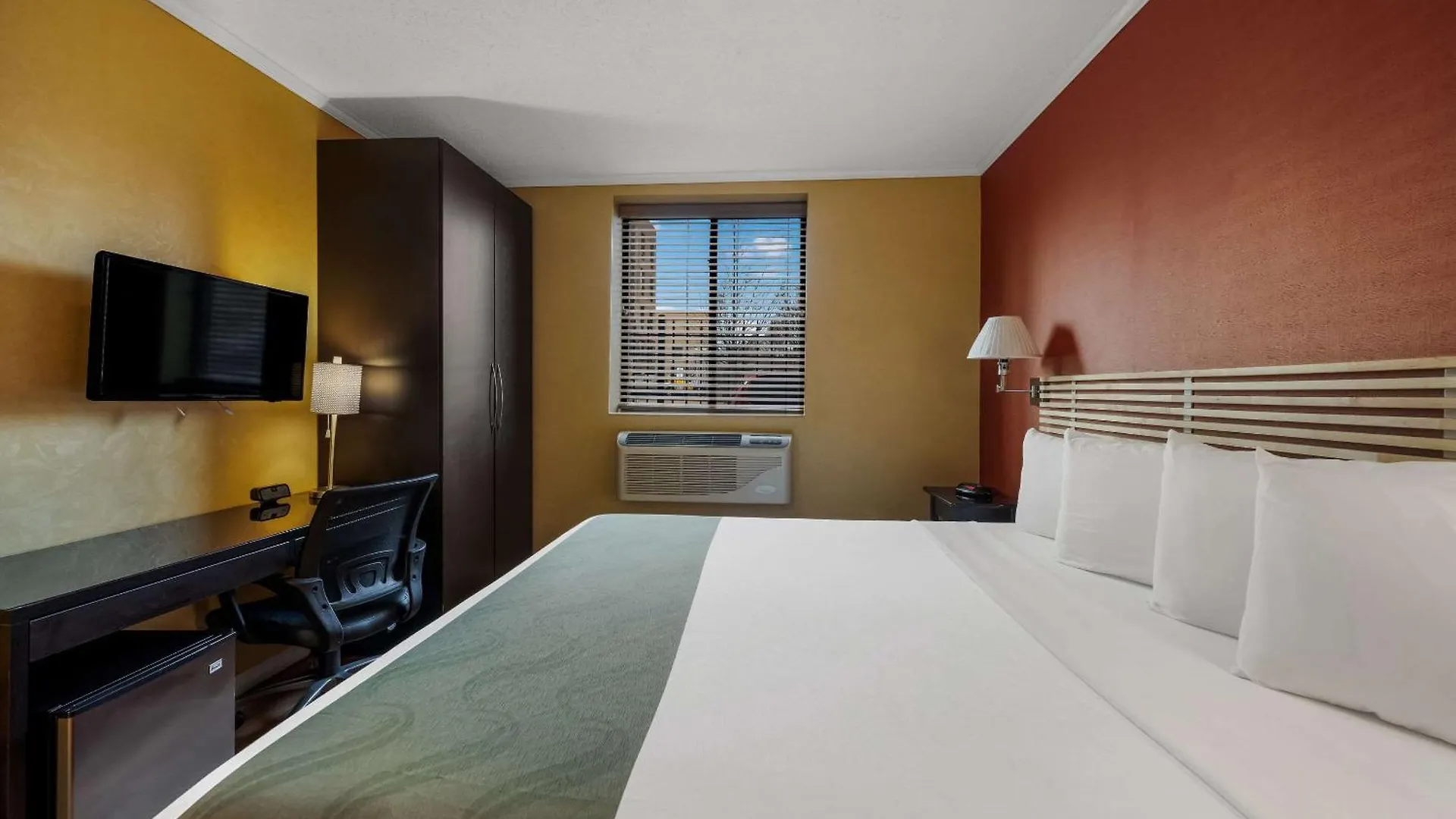 Quality Inn Jfk Airport Rockaway Blvd New York Hotel